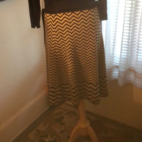 Dress - Picture 4 of 4